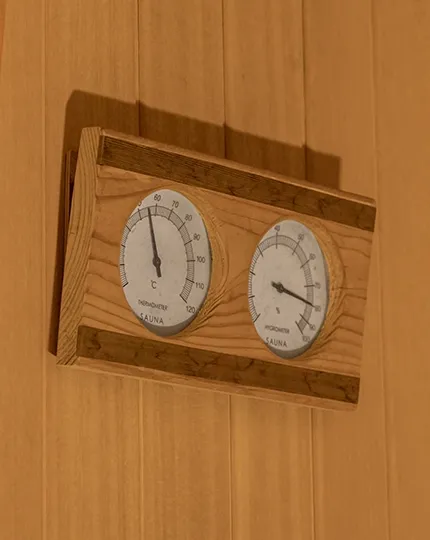 Aromatherapy massage at Ametyhst Turkish Bath using soothing essential oils for relaxation.